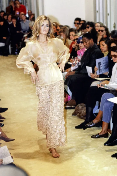 Look 74